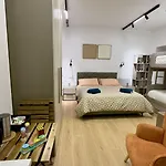 Vicolo Vivo Naples